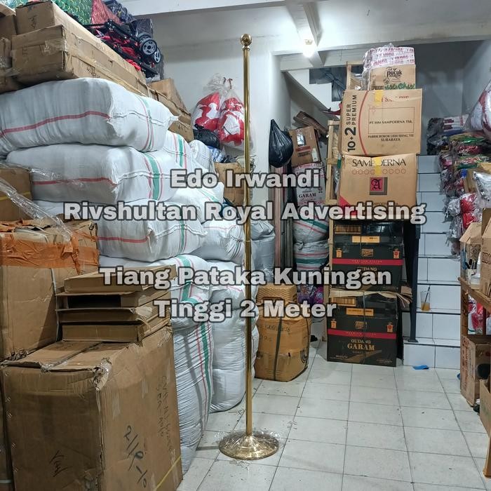 

Flagers - Tiang Bendera Ruangan Tiang Pataka Kuningan Dan Stenlis Uk. 2,5 Meter
