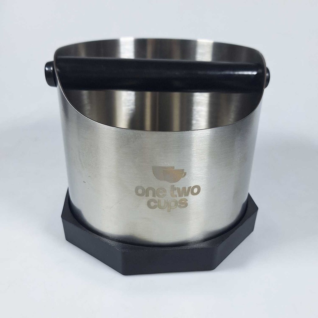

Wadah Bubuk Kopi Espresso Dua Cangkir Wadah Kotak Ketuk Antiselip Two Cups Espresso Coffee Grounds Container Knock Box Container Non Slip Warna Silver Kapasitas 1.6L