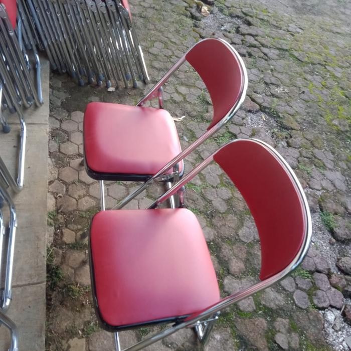 PREMIUM kursi lipat CHITOSE merah