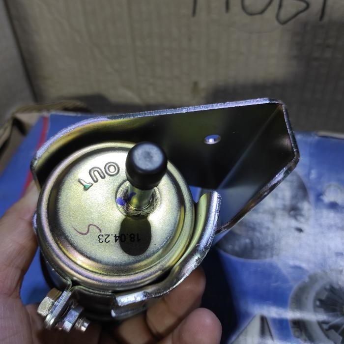 Filter Bensin Ertiga Lama Original Sgp Kode 055