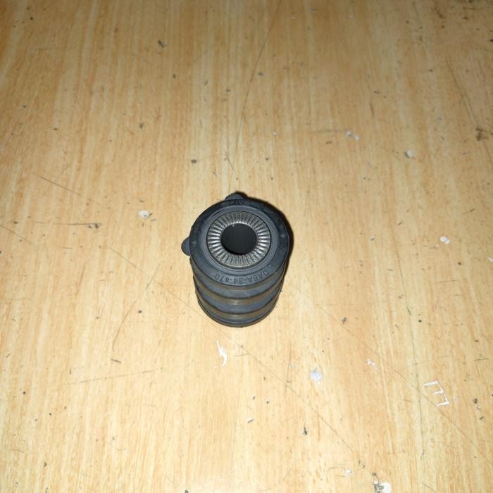 Bush Arm Kecil Mazda 2 Skyactive Grade A Da6A334470 Kode 065