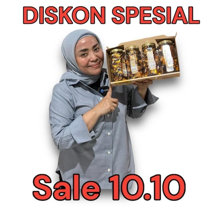 

Dking coklat almond isi 4 toples ( COD ) kacang almond utuh lapis coklat