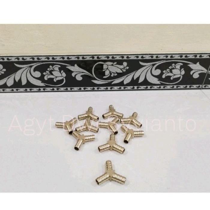 Sambungan Selang Gas LPG Bentuk Y 3/8 Diameter 11mm