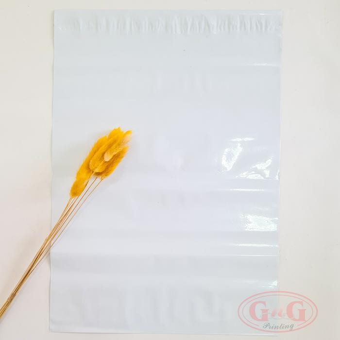 

Aman - Plastik Polymailer 25X35 100Pcs Putih Susu Polos Packing Amplop