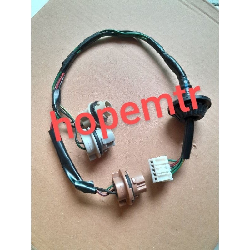 soket socket kabel lampu stop smp bela freed