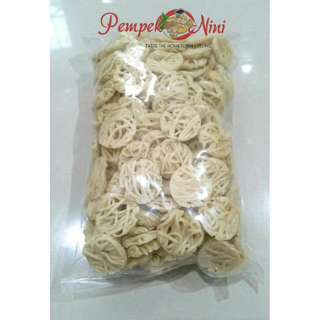 

SALE !!! KERUPUK KERITING / MAWAR (MENTAH) IKAN TENGGIRI ASLI PALEMBANG READYY