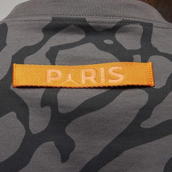 Kaos Mens Nike Jordan X Paris Saint Germain M J Psg Stmt Ss Gfx Tee Dark Grey Oversized Promo