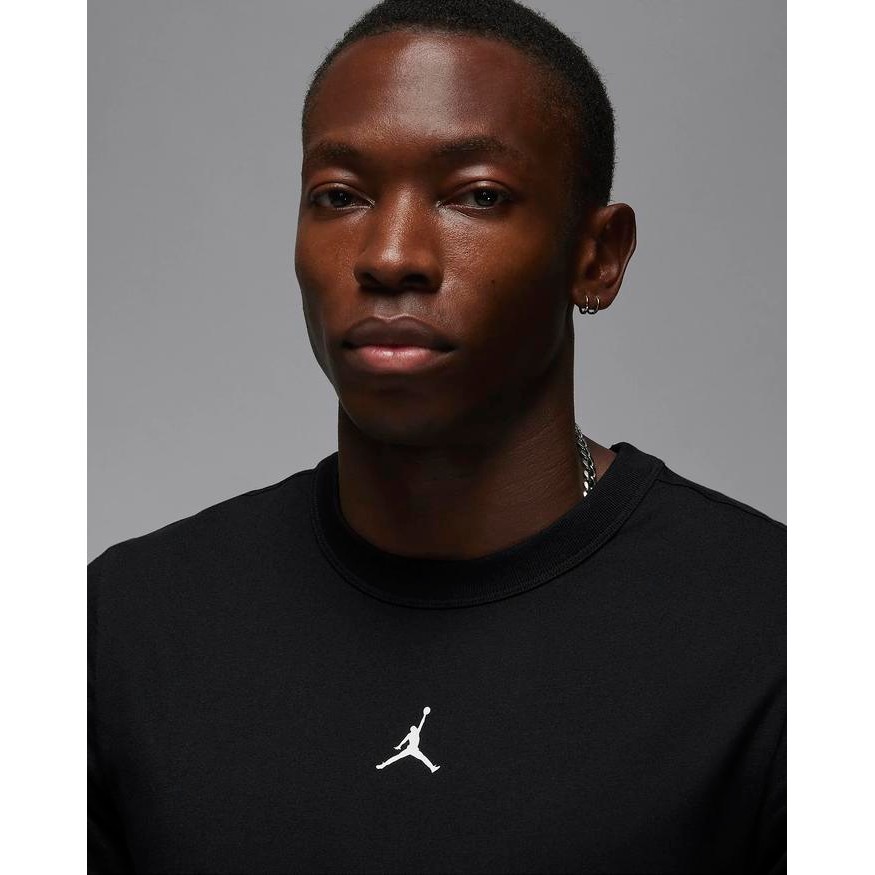 Baju Basket Pria Jordan Black Dry-Fit Sport Ss Top Fn5829-010 Promo