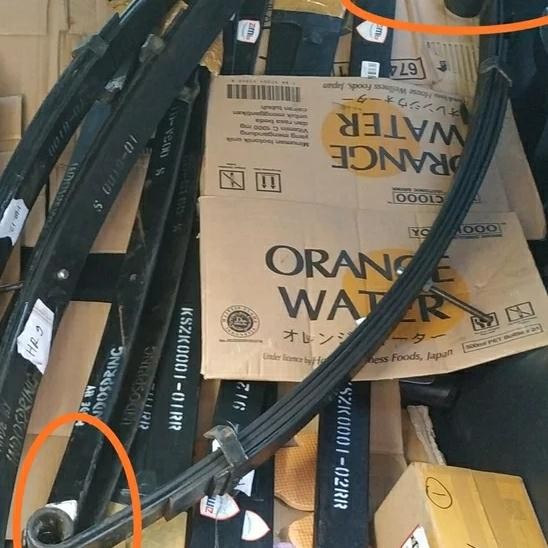 Per Daun Katana Belakang Assy/Set