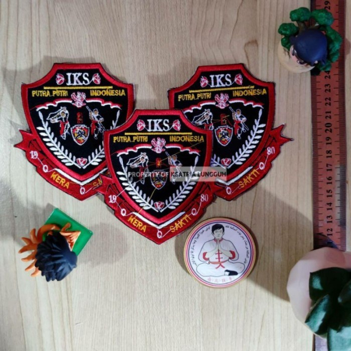 (Expert) FAVORITE Badge Bed Emblem IKSPI Kera Sakti