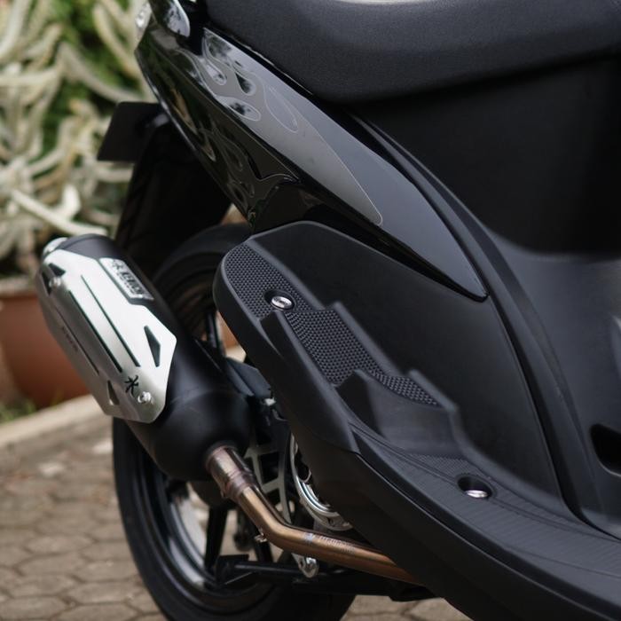 Terbaru Striping Api Full Hitam Mio Sporty