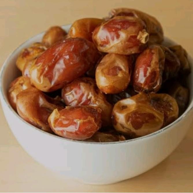 

Kurma Khalas Premium 10 Kg