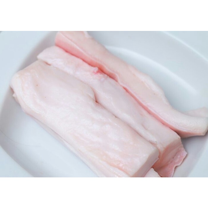 

DAGING BABI BAGIAN MINYAK/LEMAK FRESH (1 KG) DENGAN KULIT KODE 457
