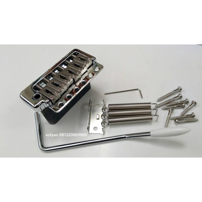 Tremolo Wilkinson Stratocaster set chrome