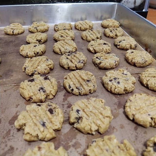 

CINNAMON ALMOND COOKIES KODE 207