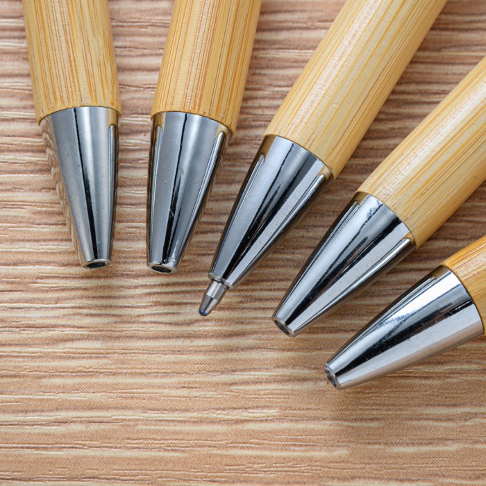 

EKSLUSIF 100Pcs Bamboo Wood Ballpoint Pen 1.0mm Bullet Tip Business Signature Ball Pen Office School
