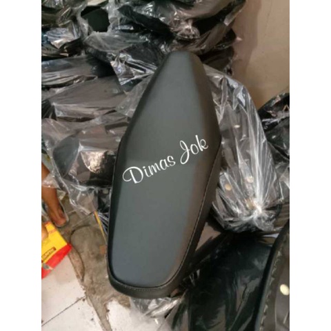 Limited Edition Jok Motor Revo Lama