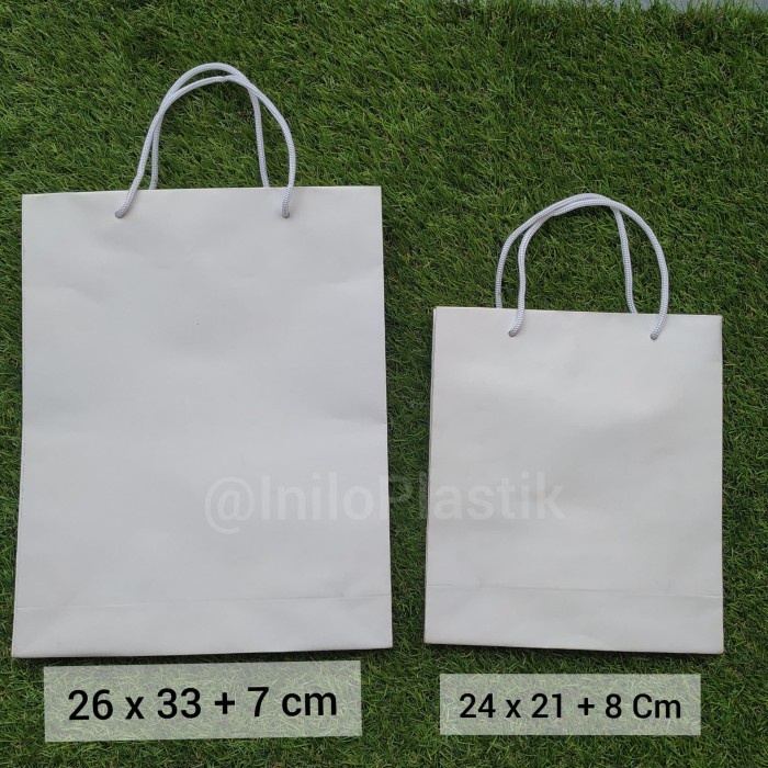 

Flashshow White Paper Bag / Shopping Bag / Goodie Bag 24 x 21 x 8 cm