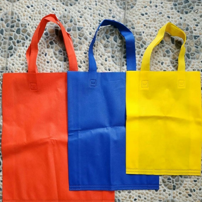 

Flashshow Goodie Bag Lipat Samping Size 25x35 isi 12pcs