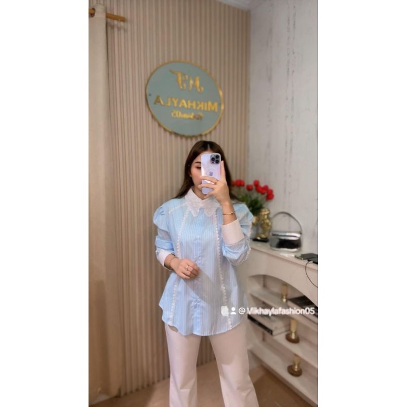 NEW Kemeja Bloom Luna Kerah Renda Lengan Panjang untuk Wanita - Atasan