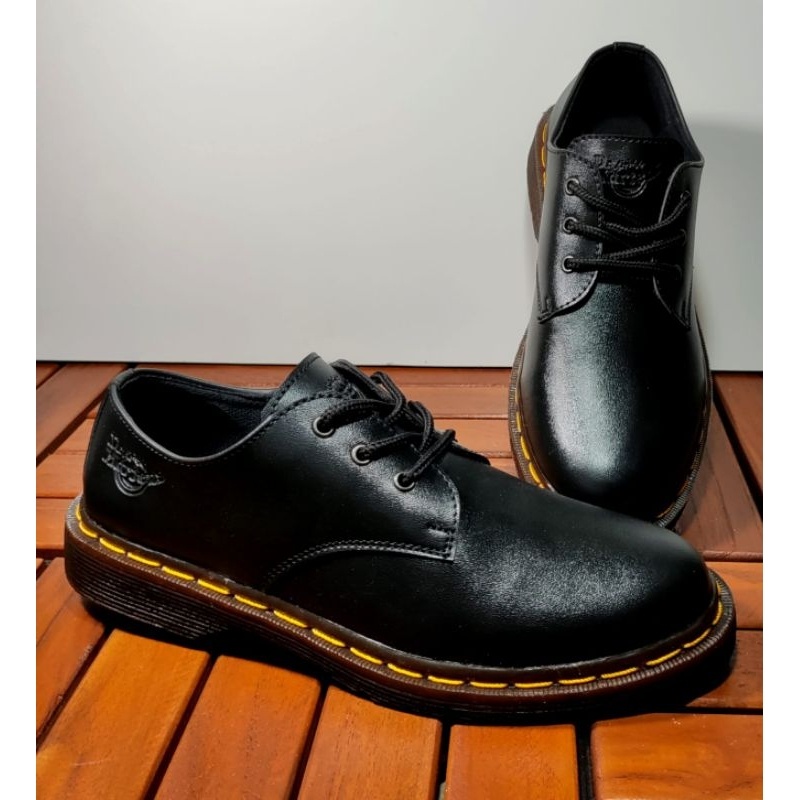 Murah Sepatu Pria & Wanita Unisex Dr.Martens / Sepatu Dokmar Pendek 3Hole Hitam / Sepatu Formal