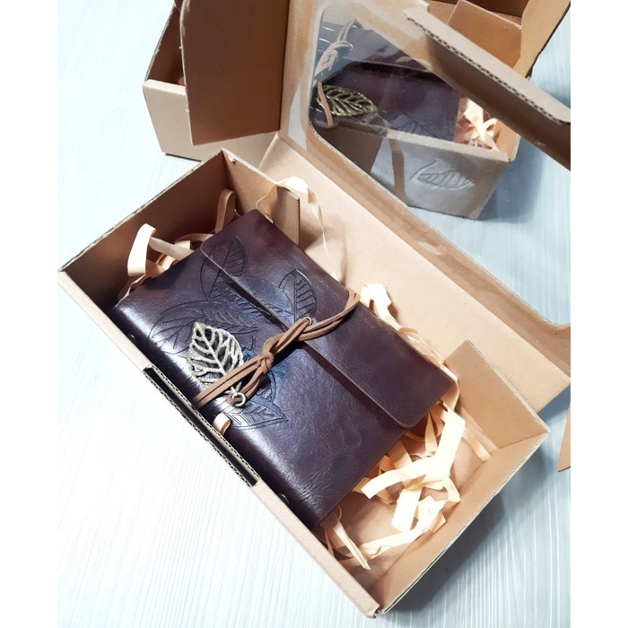 

Hampers Buku Catatan Notebook Klasik Vintage Binder Kulit Retro Klasik Kode 144