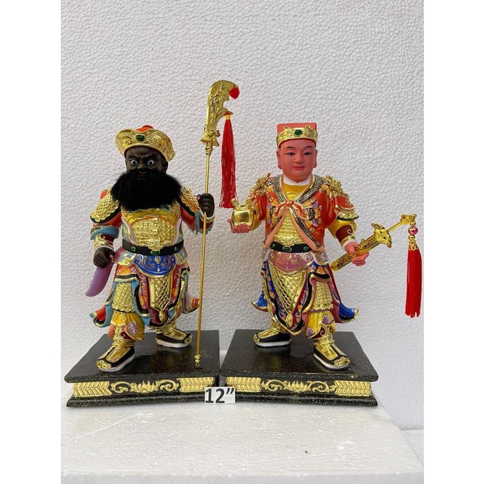 Patung Dewa Pengawal Kwan Kong 12In Bahan Kayu Taiwan