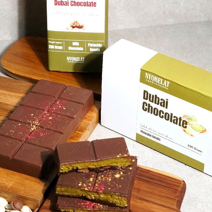 

terbaru !!! nyokelat cokelat dubai pistachio kunafa cokelat bar chocolate snack coklat food susu