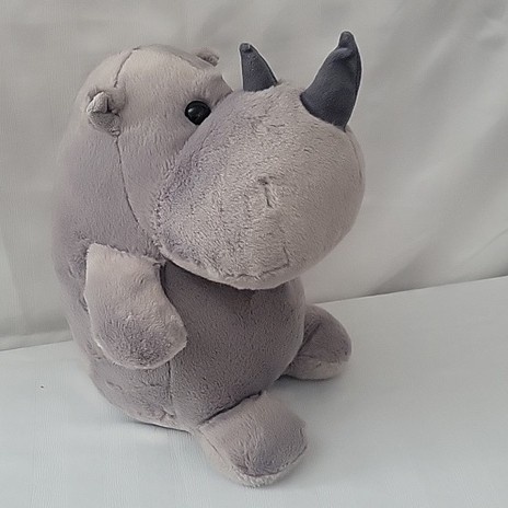 Sale Terbatas Boneka Badak Bercula Satu Aman