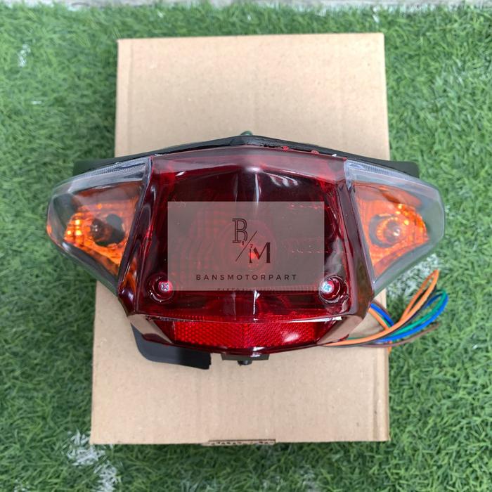 Stoplamp Beat Karbu merk lokal custom black housing