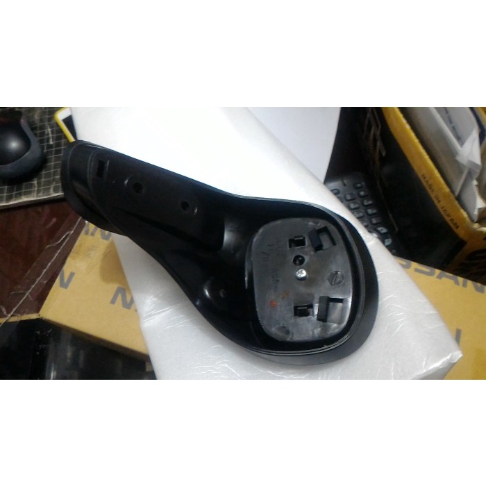 spion fender spakbor nissan xtrail T30 ori nissan
