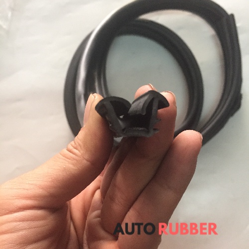 Karet Rel Kaca Run Channel Avanza Xenia Lama