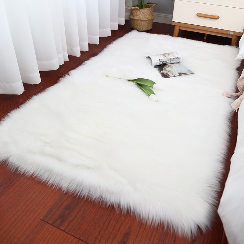 Karpet Rambut Panjang Putih Bulu Buatan Ruang Tamu Karpet Berbulu Kamar Tidur Samping Tempat Tidur B