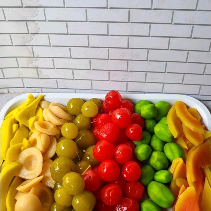 

Manisan Plus Bumbu Rujak 500 Gr (Isi Mix 5 Macam Buah)