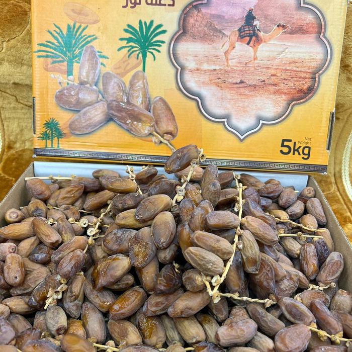 

Kurma Tunisia Tangkai kemasan 5 kg Makanan Food Snack kering