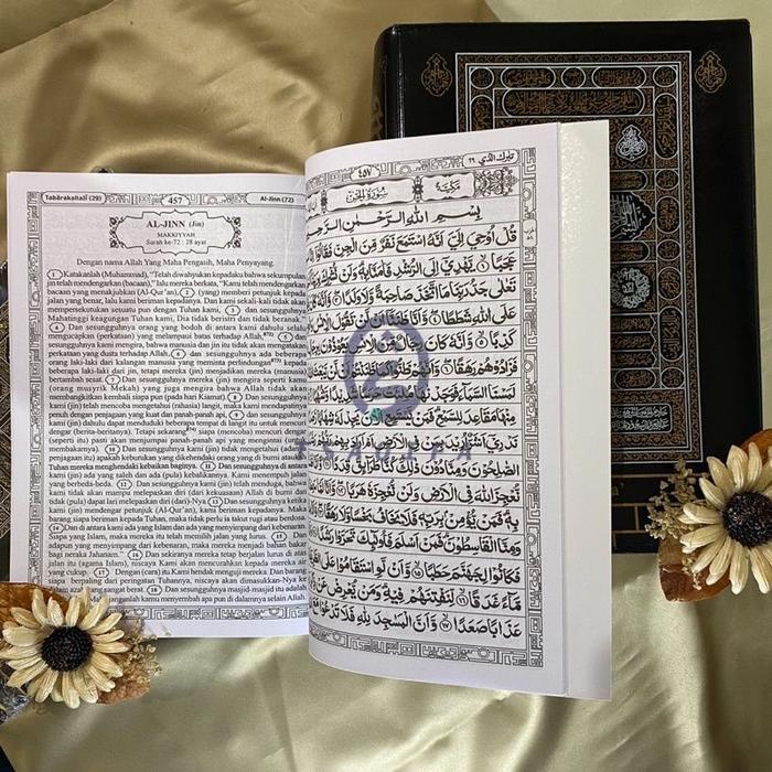 

Ready Stock Mushaf Al Quran Mujazza Per Juz Terjemah Ukuran B5 Besar Motif Kabah - Asy Syifa Alquran