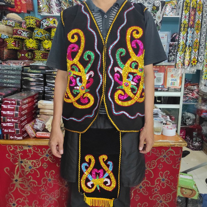 SPECIAL baju pakaian adat pria dayak kalimantan warna hitam