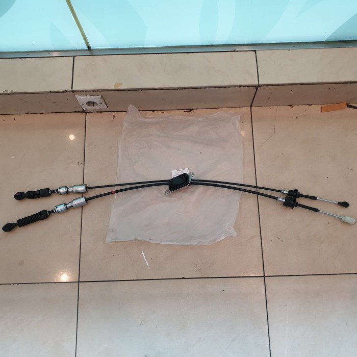 Kabel Transmisi Manual Asli Mitsubishi Mirage
