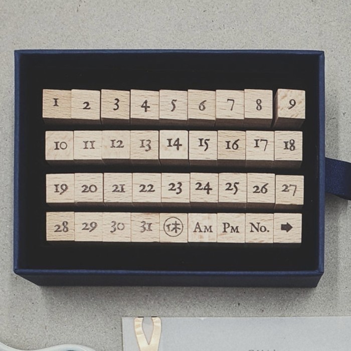 

Raw Market Rubber Stamp 02