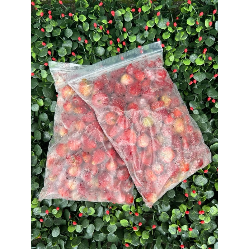 

STRAWBERRY FROZEN 1KG KUALITAS NO 1