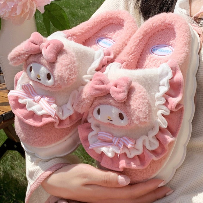 Sandal Sendal Rumah Kamar Melody Kuromi Pompompurin Kitty Cinnamoroll Promo