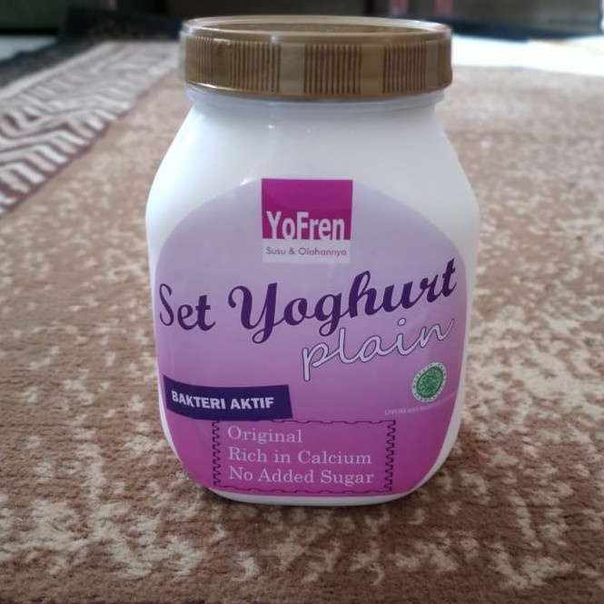 

SET YOGHURT SUSU SAPI (PLAIN) 400 ML