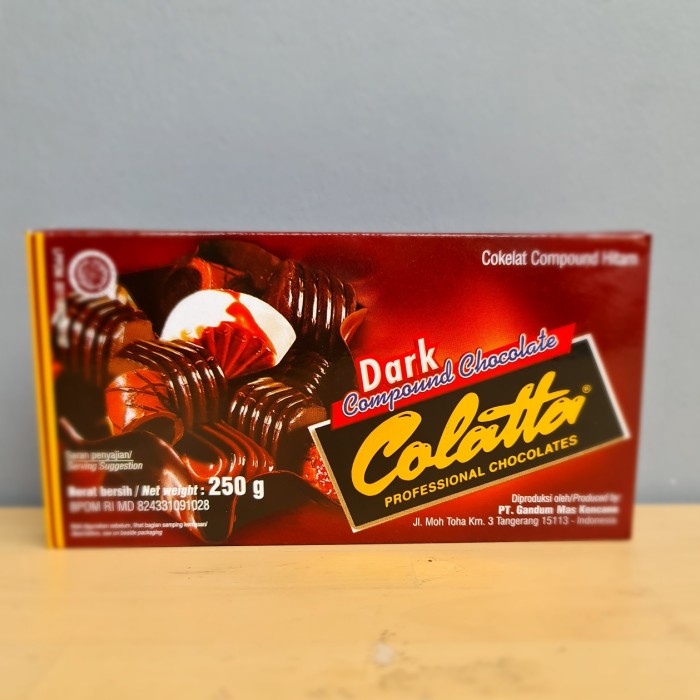 

Ready" Colatta Dark Chocolate Compound/Dark Compound Coklat Batang 250 Gr