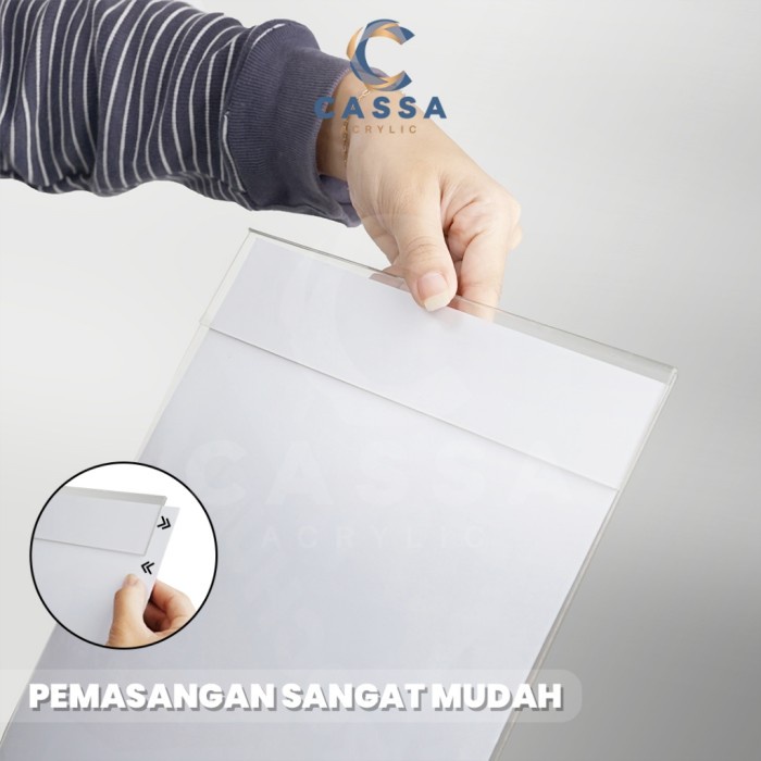 

BARANG TERLARIS Tempat Brosur Tempel / Sign Holder Acrylic / Akrilik Dinding A1