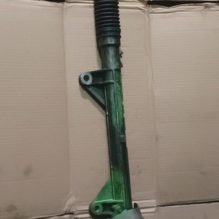 Steering Rack steer Nissan Serena C25