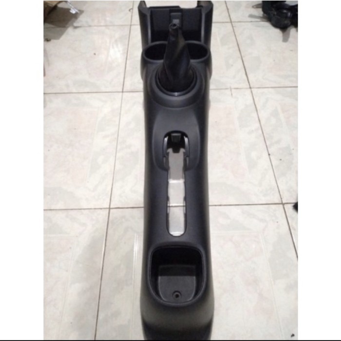 console ctr box console box perseneling mobilio