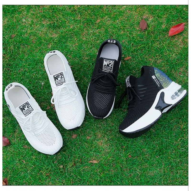 Promo  Fashion Sepatu Sneakers Tinggi Wanita Hitam Putih Import Original Murah
