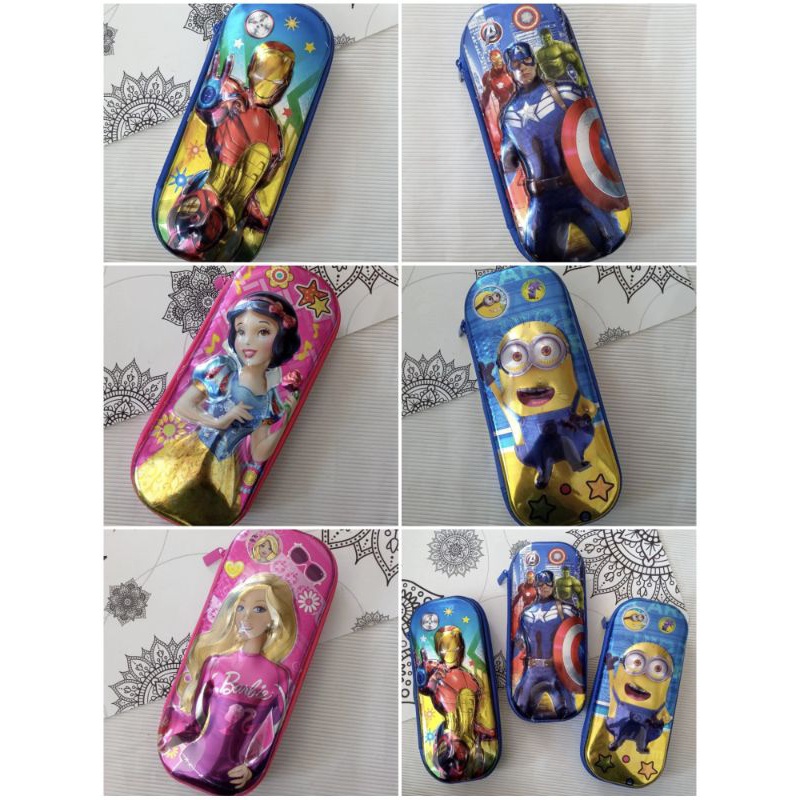 

(1pcs) kotak pensil timbul 3d