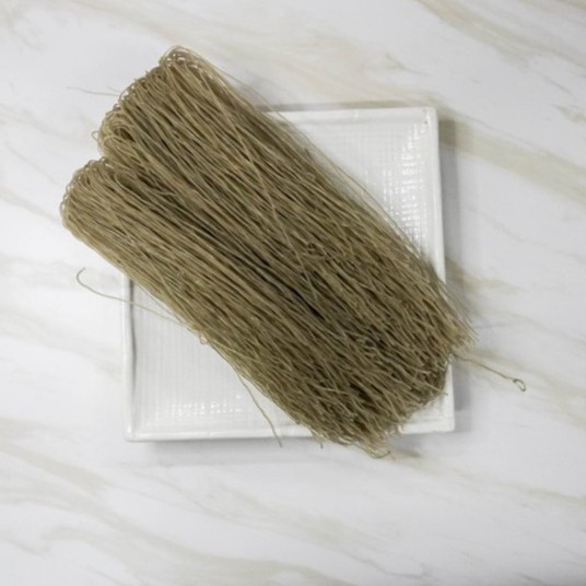 

Ready Dangmyeon Korean Vermicelli 500 Gr - Soun Korea Bahan Japchae