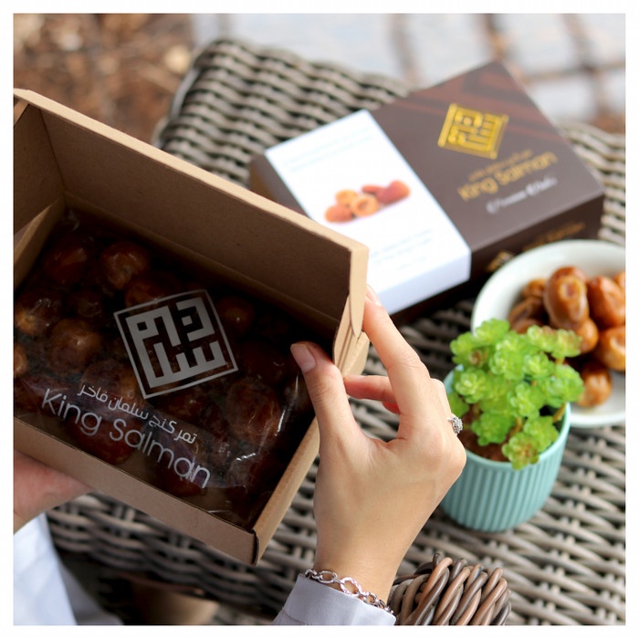 

HJK COD Kurma Premium - King Salman (1 Box) GROSIR ORI